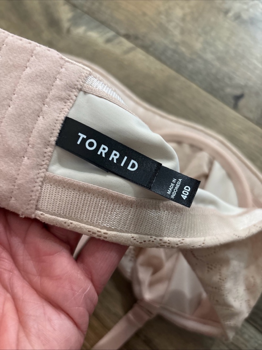 Torrid Strapless Unlined Bra Size 40D Dusty Rose Nude - Picture 5 of 6
